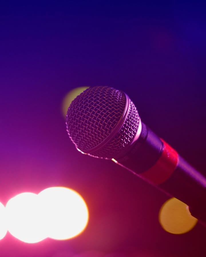 Featured image for “Club Bondi Junction’s Open Mic Comedy Nights: Laugh the Night Away!”