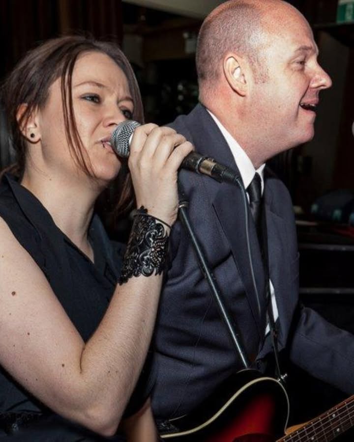 Featured image for “Friday Night Live Music: Two’s Company at Club Bondi Junction”
